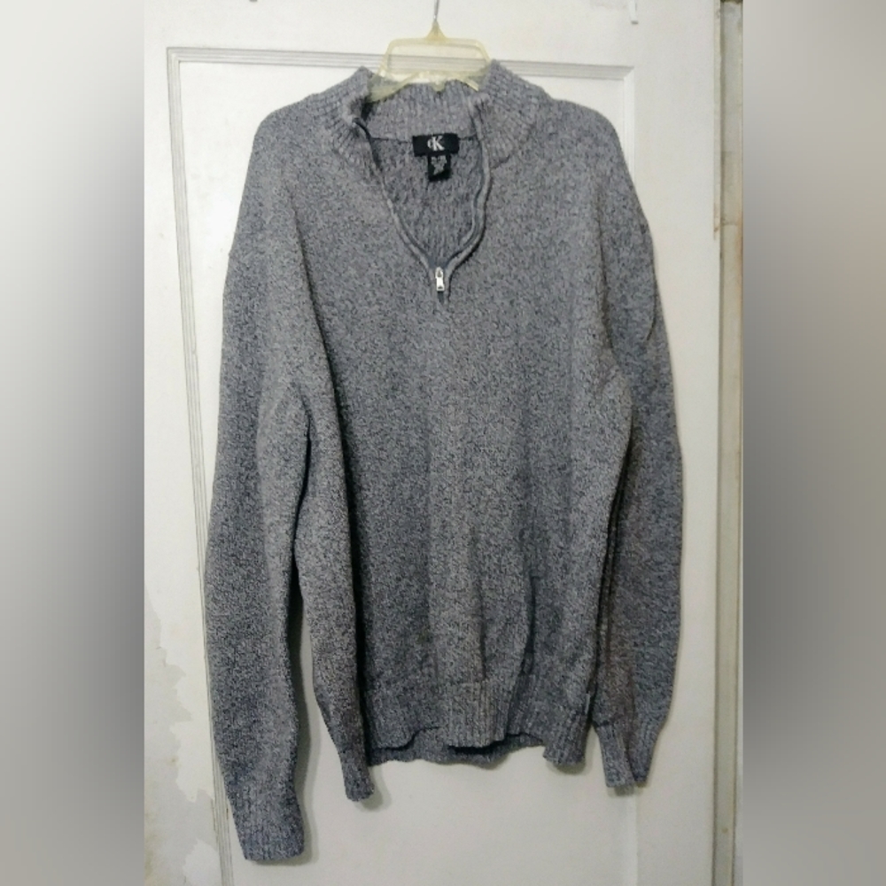 Calvin Klein Heather Gray Men's Quarter Zip Sweater